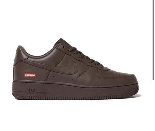 Esaurito supreme nike - x,