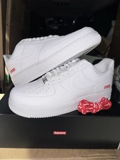 Nike Air Force 1 Low Supreme