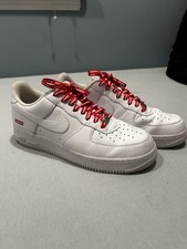 Nike AIR FORCE 1 SUPREME BOX